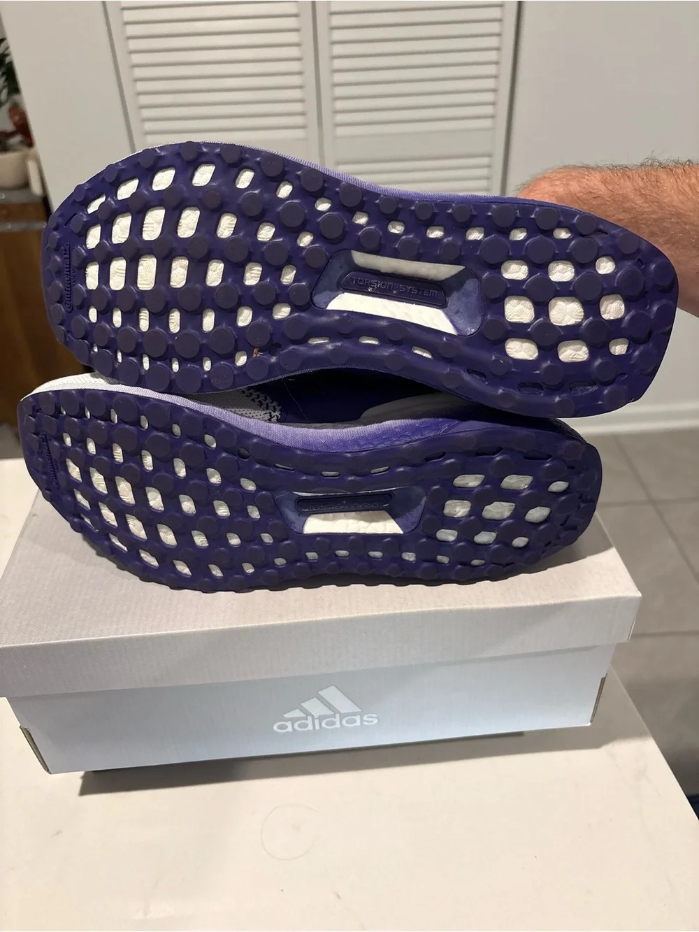 Adidas Ultraboost 1.0 Women’s purple graffiti running shoes size 10 like new